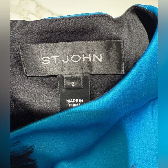 ST JOHN Brushstroke Stretch Silk Charmeuse Draped Cyan/Black Dress, Size 2 - Picture 3 of 16